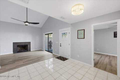 1101 W Defender Court #1101, Jacksonville FL - photo 14 of 24