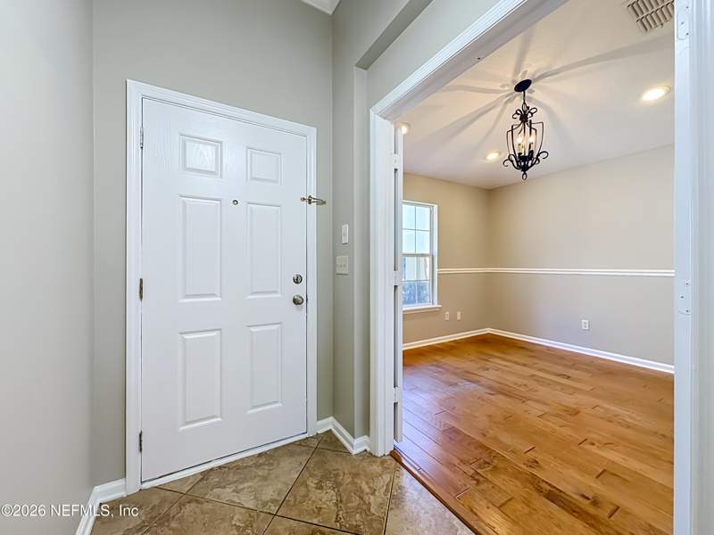 4 bedroom Single Family Residence at 808 Bonaparte Landing Boulevard, One Shipyard Place, Jacksonville — photo 3