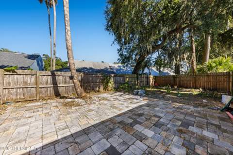 1221 Songbird Lane, Jacksonville FL - photo 23 of 31