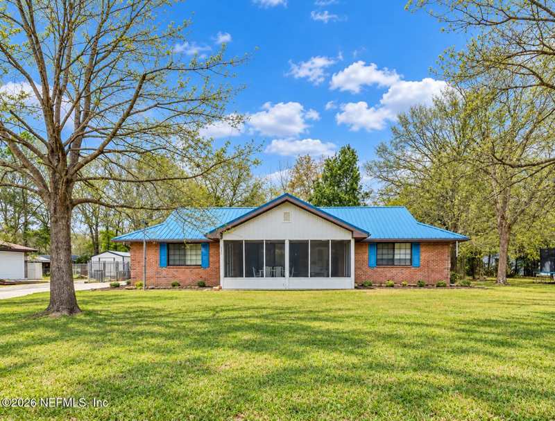 3 bedroom Single Family Residence at 904 Woodlawn Street, Dalewood, Starke — photo 1