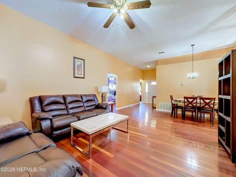 7512 S Fawn Lake Drive, Jacksonville FL - photo 7 of 30