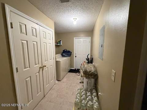 5375 Dodge Road, Jacksonville FL - photo 10 of 16