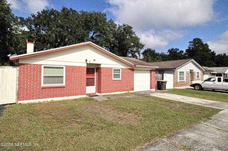 3 bedroom Single Family Residence at 5971 Longchamp Drive, Duclay Forest, Jacksonville — photo 3