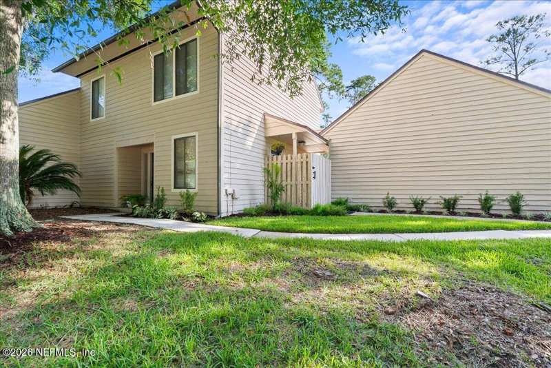 2 bedroom Townhouse at 4107 Piney Branch Court, Raintree, Jacksonville — photo 1