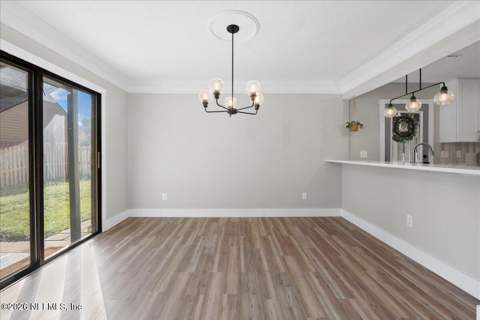 4107 Piney Branch Court, Jacksonville FL - photo 11 of 36