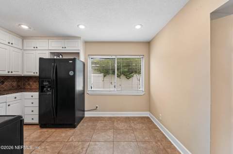 305 Hopkins Street, Neptune Beach FL - photo 10 of 42