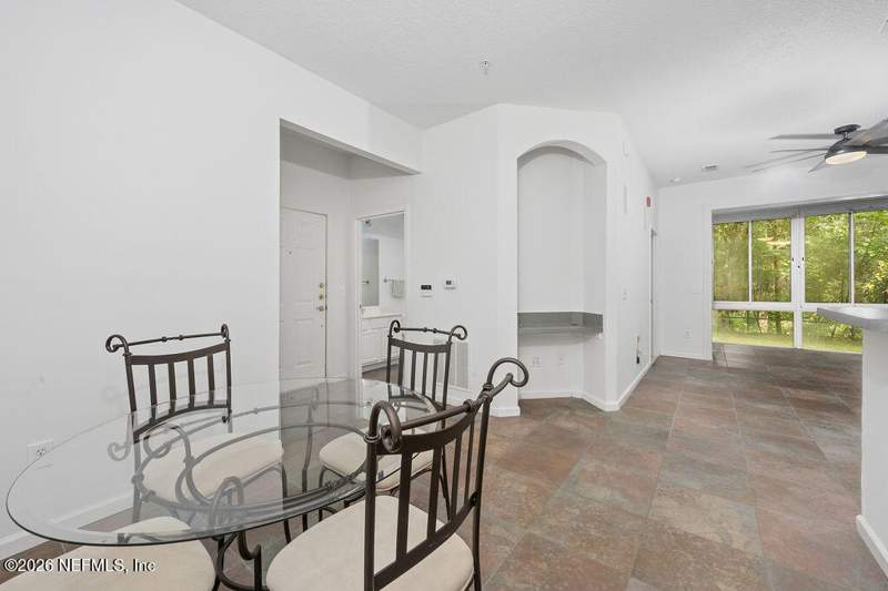2 bedroom Condominium at 8601 Beach Boulevard #716, Southern Grove, Jacksonville — photo 4