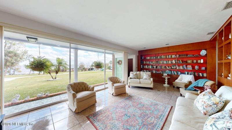 3 bedroom Single Family Residence at 703 N Lake Street, Hubbard Park U1, Crescent City — photo 5