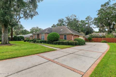 2681 Belleshore Court, Orange Park FL - photo 6 of 83