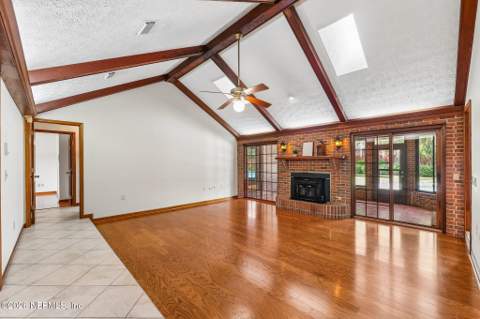 2681 Belleshore Court, Orange Park FL - photo 21 of 83