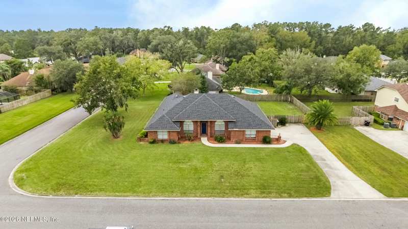 4 bedroom Single Family Residence at 2333 Glenfinnan Drive, Loch Rane, Orange Park — photo 1