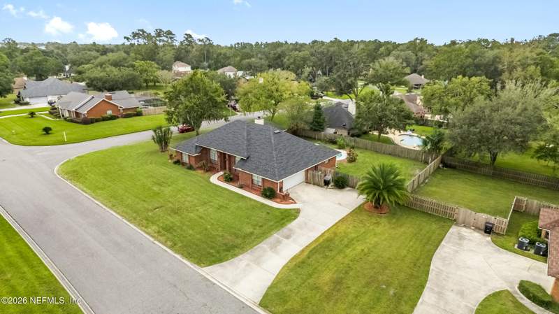 4 bedroom Single Family Residence at 2333 Glenfinnan Drive, Loch Rane, Orange Park — photo 3