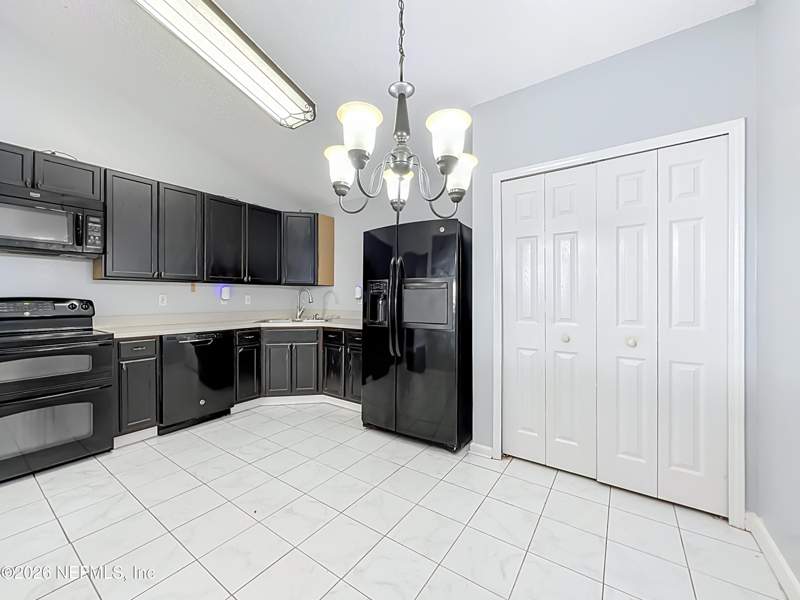 3 bedroom Single Family Residence at 3103 Wavering Lane, Glen Laurel, Middleburg — photo 3