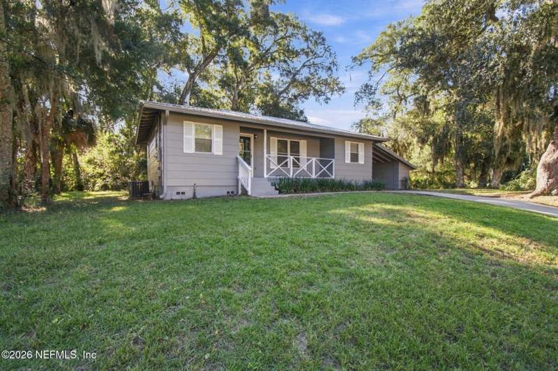 3 bedroom Single Family Residence at 102 Jupiter Road, St Augustine South, St. Augustine — photo 4