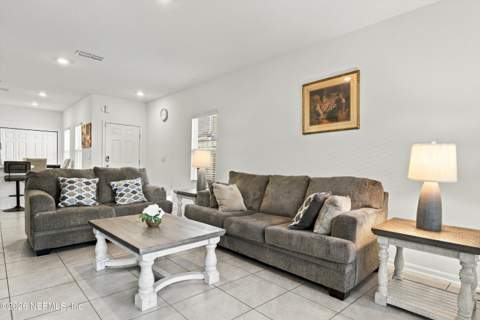3983 Haymon Avenue, Jacksonville FL - photo 15 of 43