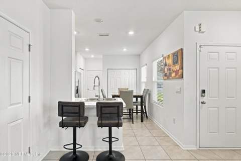 3983 Haymon Avenue, Jacksonville FL - photo 17 of 43
