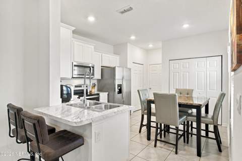 3983 Haymon Avenue, Jacksonville FL - photo 18 of 43