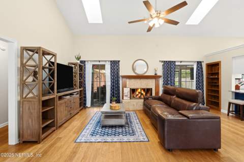 2333 Glenfinnan Drive, Orange Park FL - photo 7 of 40