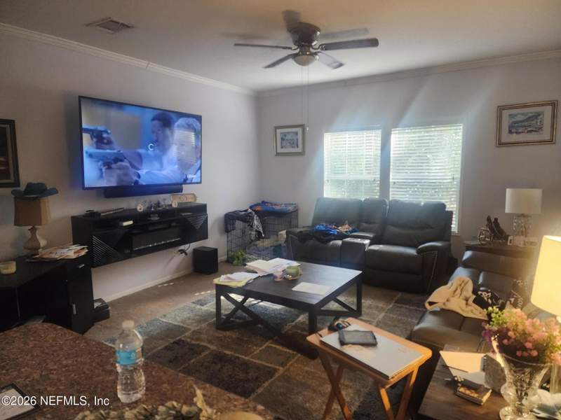 3 bedroom Single Family Residence at 638 Walnut Street, Welaka, Welaka — photo 3