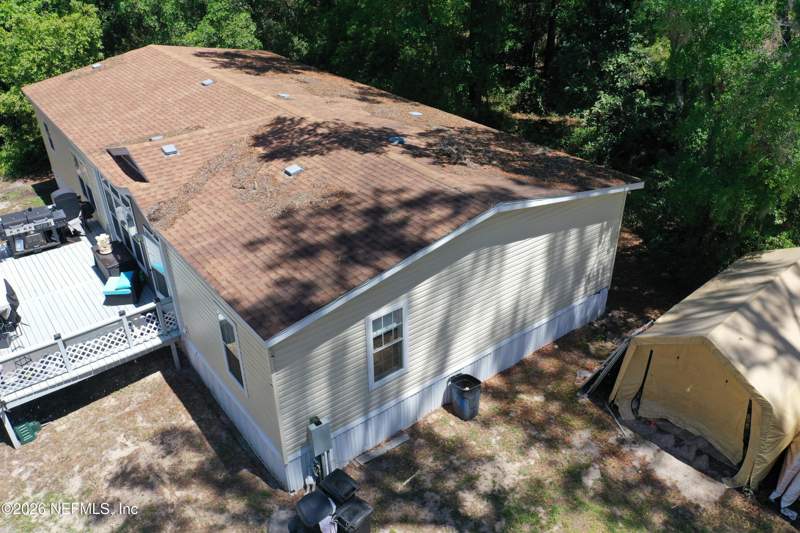 3 bedroom Single Family Residence at 638 Walnut Street, Welaka, Welaka — photo 2