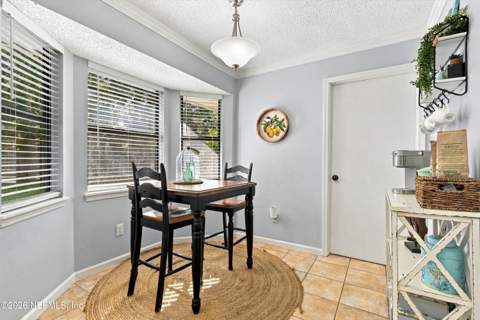 2335 Indian Springs Drive, Jacksonville FL - photo 13 of 32