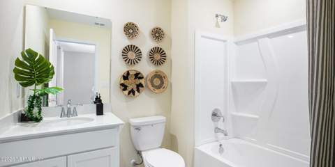 6184 Mare Avenue, Jacksonville FL - photo 8 of 30