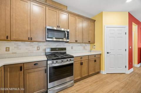 408 Del Webb Parkway, Yulee FL - photo 17 of 68