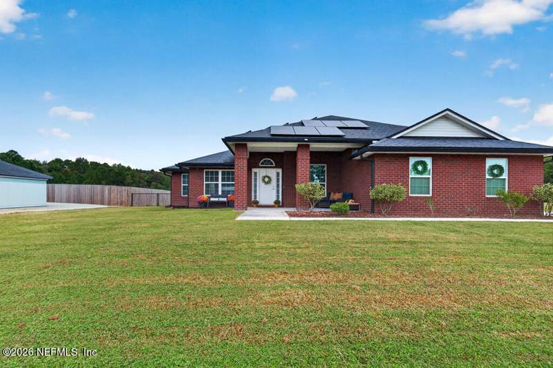 3 bedroom Single Family Residence at 51277 Bloomington Way, Callahan, Callahan — photo 3