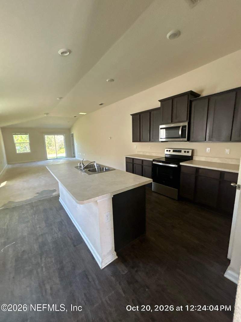 3 bedroom Single Family Residence at 6104 Bucking Bronco Drive, Winchester Ridge, Jacksonville — photo 4