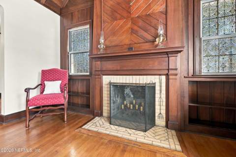 1305 Pinetree Road, Jacksonville FL - photo 14 of 53