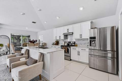 3870 Marsh Bluff Drive, Jacksonville FL - photo 6 of 30