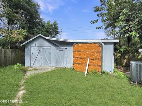 2442 Evernia Road, Jacksonville FL - photo 16 of 21