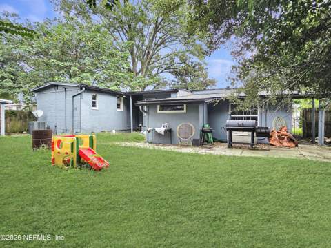2442 Evernia Road, Jacksonville FL - photo 18 of 21