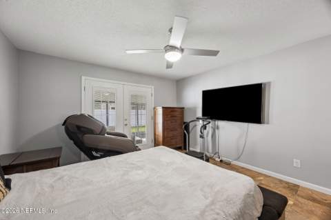 10639 Squires Court, Jacksonville FL - photo 14 of 28