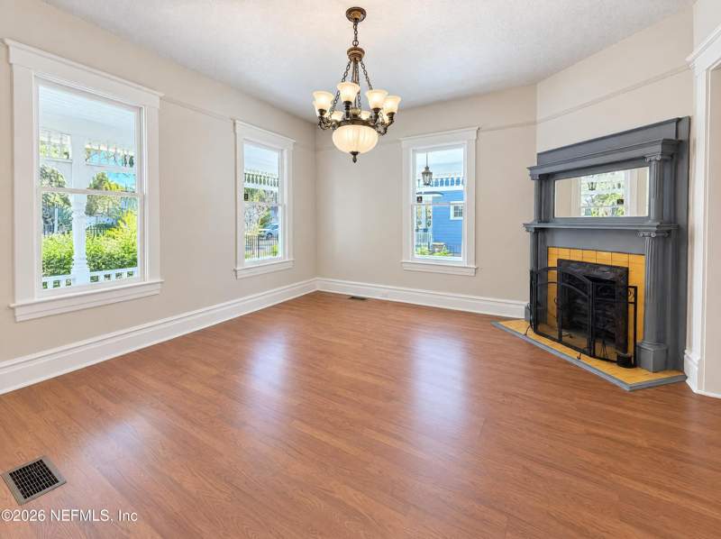 4 bedroom Single Family Residence at 1324 Hubbard Street, East Springfield, Jacksonville — photo 2