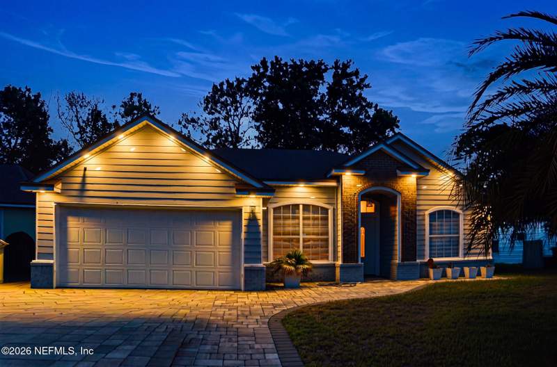 4 bedroom Single Family Residence at 1933 Willesdon Drive, Sutton Lakes, Jacksonville — photo 4
