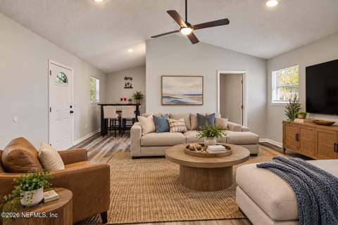 9035 Devonshire Boulevard, Jacksonville FL - photo 19 of 47
