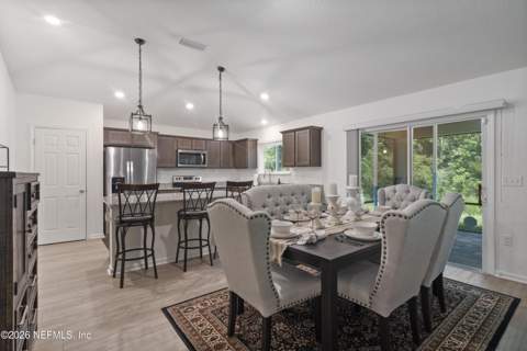 1558 Tanoan Drive, Jacksonville FL - photo 13 of 37