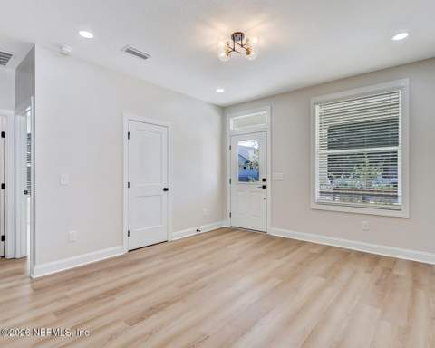 1715 Ionia Street, Jacksonville FL - photo 23 of 40