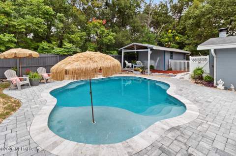 10515 Jolynn Road, Jacksonville FL - photo 6 of 35