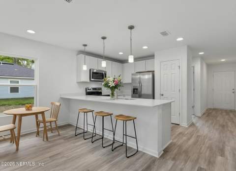 1749 W 27th Street, Jacksonville FL - photo 6 of 21