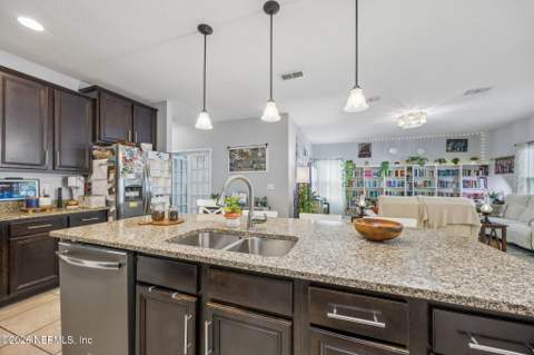 502 Deercroft Lane, Orange Park FL - photo 16 of 55