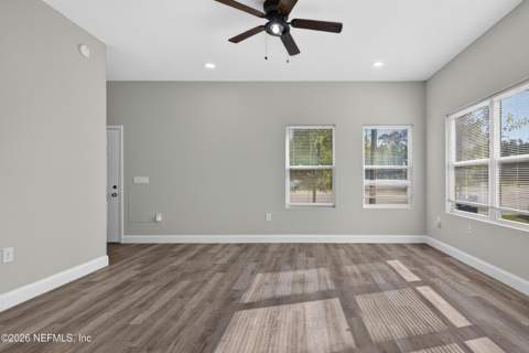 11816 Lem Turner Road, Jacksonville FL - photo 17 of 47