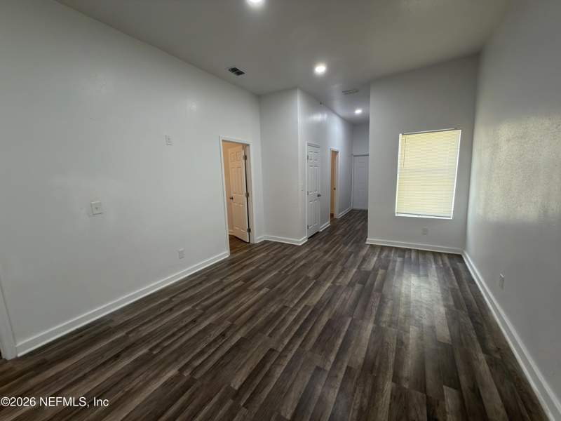 3 bedroom Single Family Residence at 6342 Rosa Avenue, Mcclendons, Jacksonville — photo 3