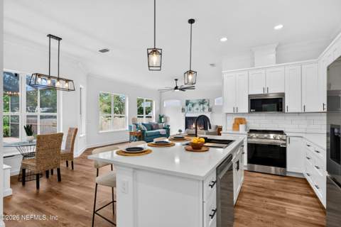 1005 9th Avenue, Jacksonville Beach FL - photo 13 of 38