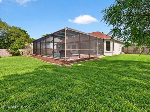 1005 9th Avenue, Jacksonville Beach FL - photo 17 of 38