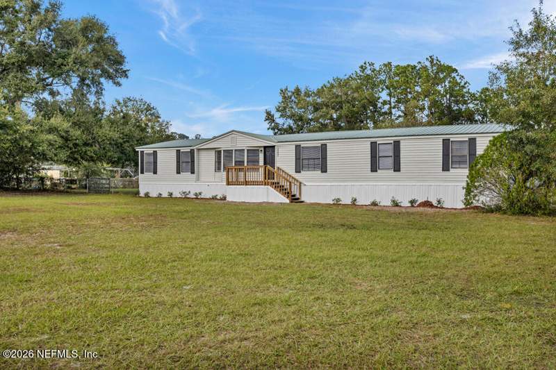 3 bedroom Manufactured Home at 2558 Deer Park Boulevard, Deer Park Estates, Middleburg — photo 4