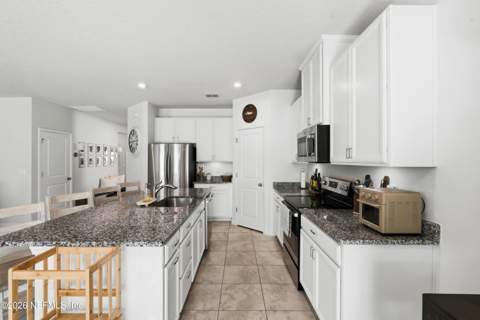 1460 Tan Tara Trail, Jacksonville FL - photo 10 of 47