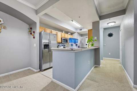 10075 Gate Parkway #702, Jacksonville FL - photo 13 of 34