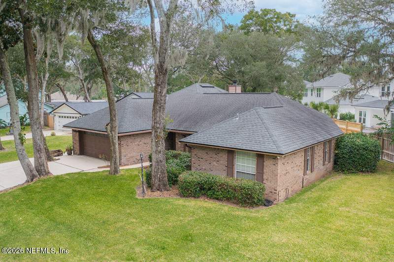 3 bedroom Single Family Residence at 2263 Oak Forest Drive, Oak Forest Estates, Jacksonville Beach — photo 2